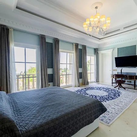 Homestay Rossini Marbella